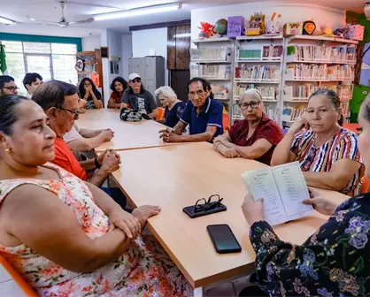 Lectura, cine, cultura y tradiciones se conjugan en la Biblioteca Municipal de El Conchi, en Mazatlán