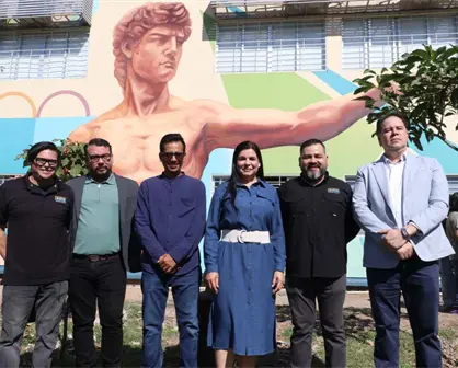Develan "La Crea-acción", un mural monumental en la Escuela de Diseño y Artes Visuales de la UAS