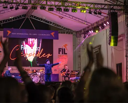Francisco Céspedes llena de magia y nostalgia la última noche de la FIL Culiacán 2025