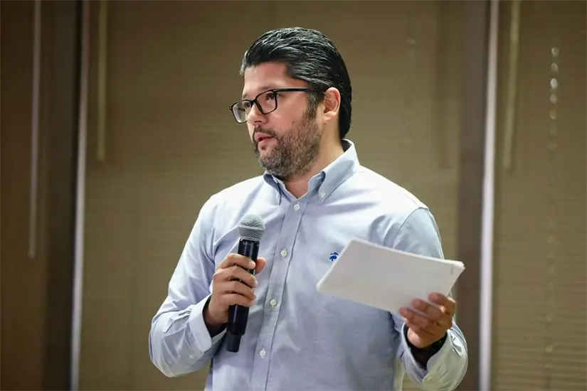 José Carlos Cárdenas Mellado, director del SATES, presenta los resultados del Buen Fin, con una recaudación que supera los 132 millones de pesos.