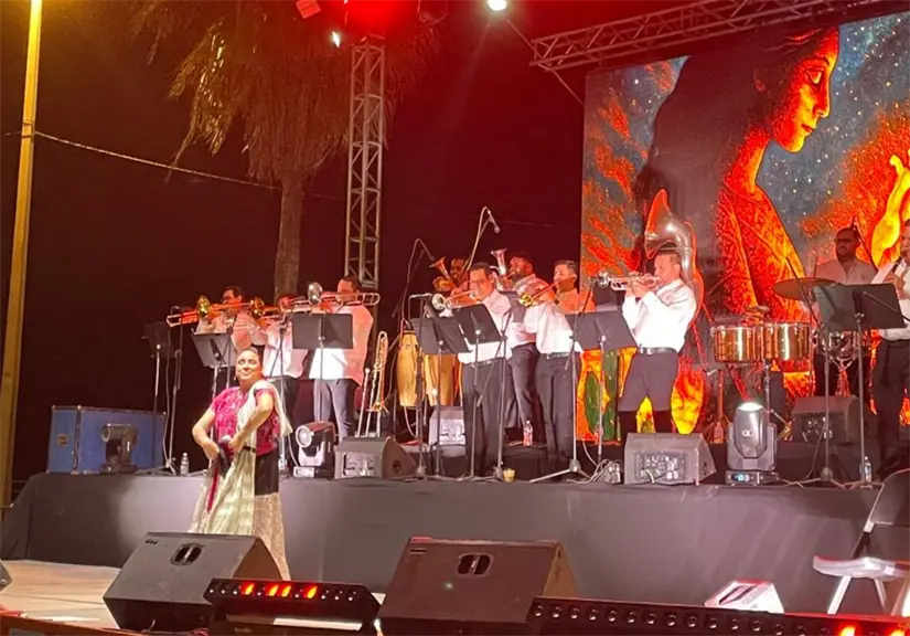 María Inés Ochoa deleitó al público con clásicos como 