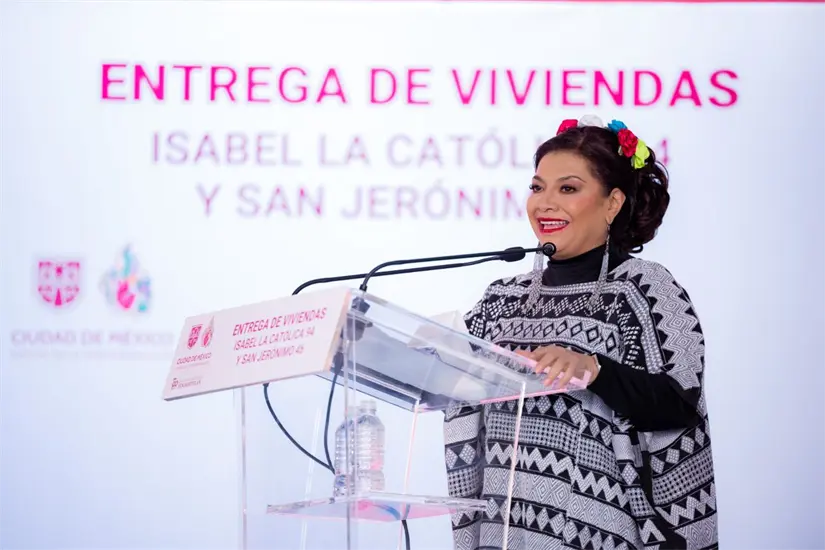 La jefa de Gobierno de la CDMX, anuncia el programa de subsidio a la vivienda. Foto: Cortesía