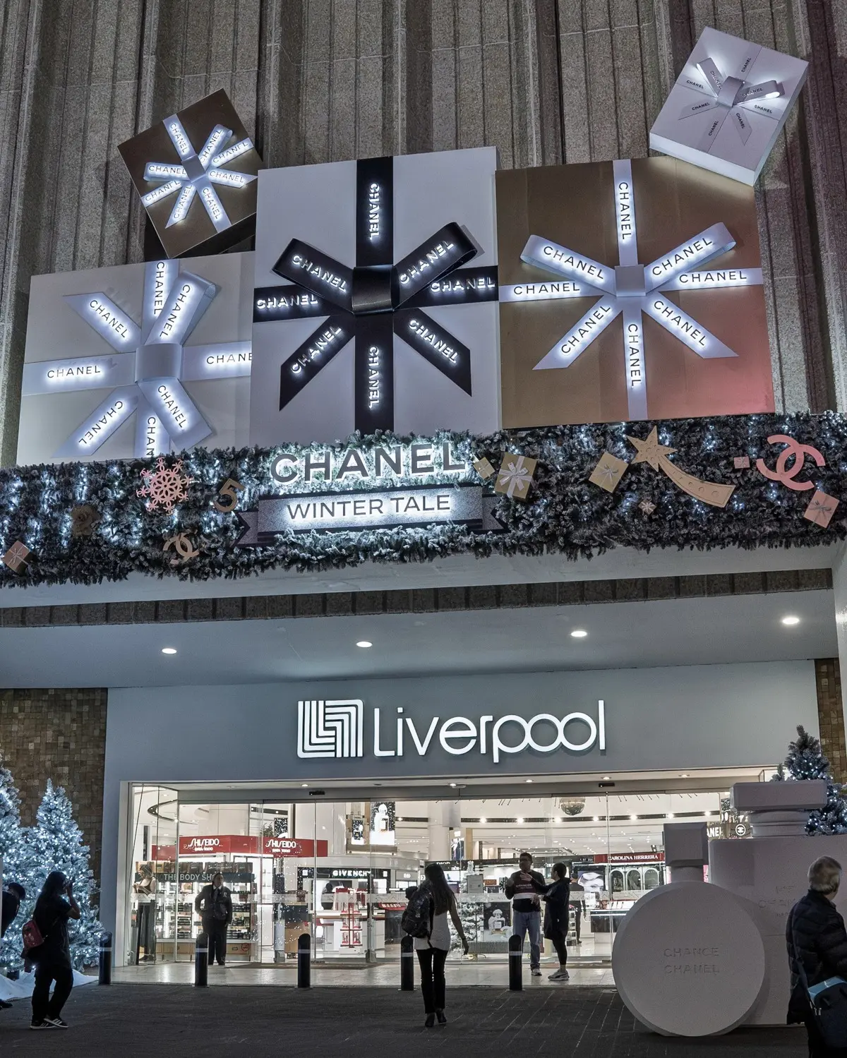 La última Venta Nocturna de Liverpool es ideal para aprovechar a comprar los regalos de Navidad. Foto: Cortesía.