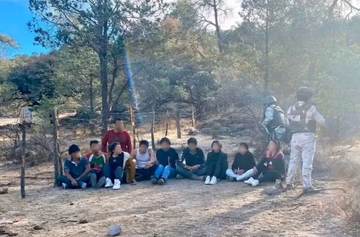 Liberan a 20 personas en Culiacán durante operativo del Grupo Interinstitucional; aseguran armas, droga y vehículo robado. Foto: temática.