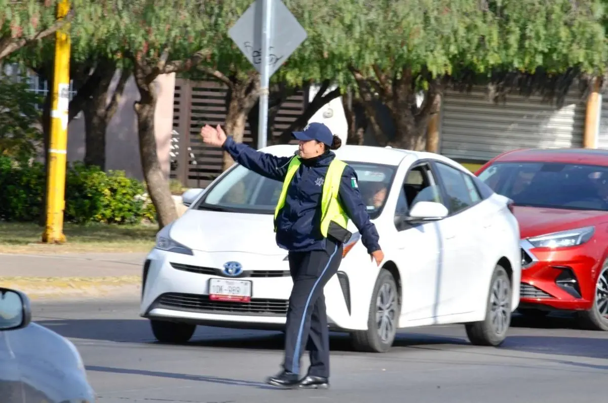 Toma precauciones ante los cierres viales anunciados para el 20 de noviembre en Aguascalientes. Foto: Cortesía