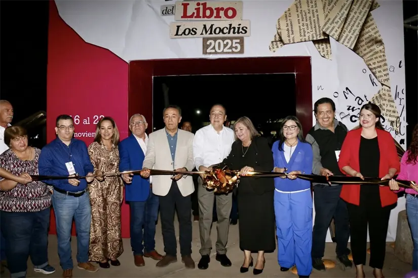 Acto de inauguración de la Feria del Libro de Los Mochis. Foto: IMAC