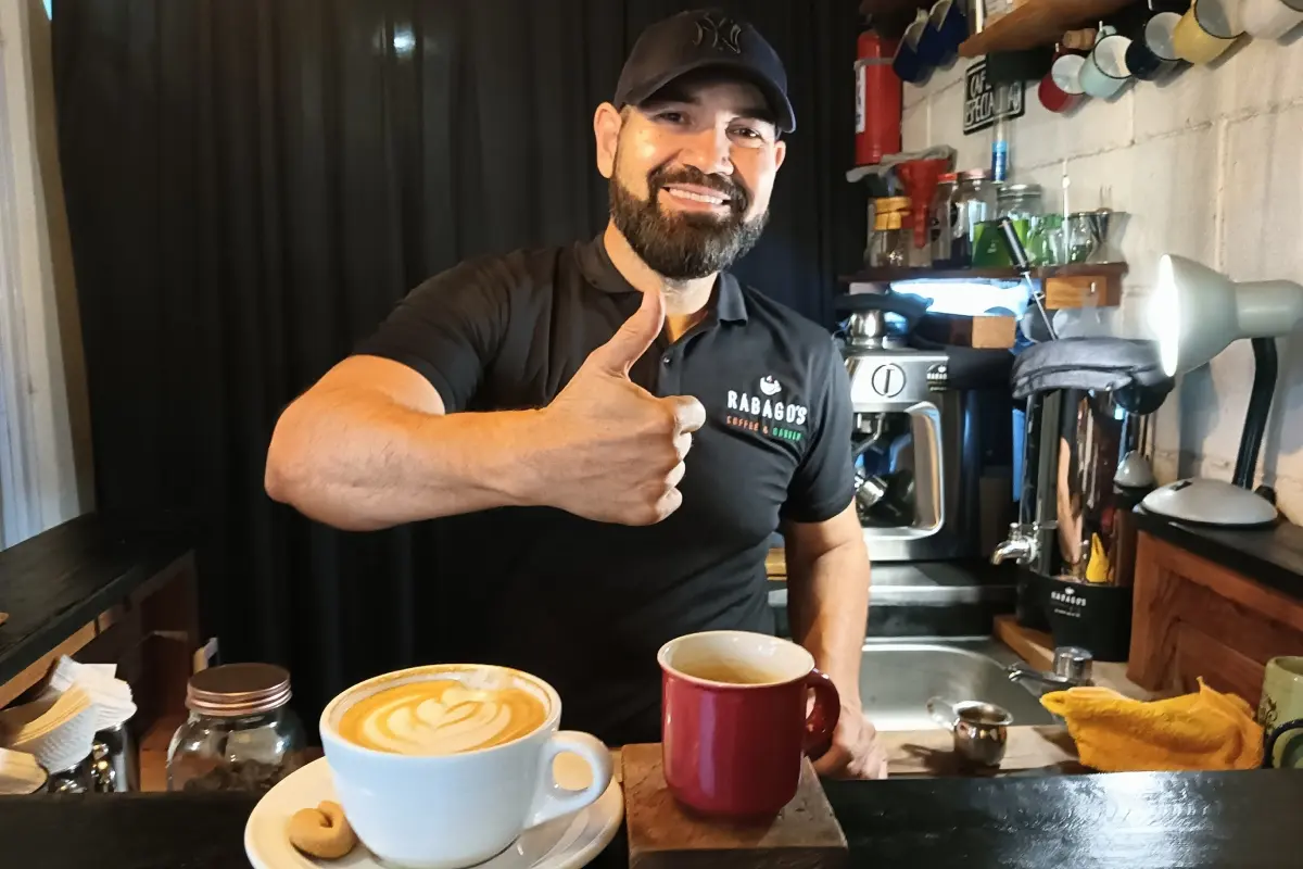 Rábago’s Coffee & Garden: Cafetería vintage en Culiacán que floreció en pandemia