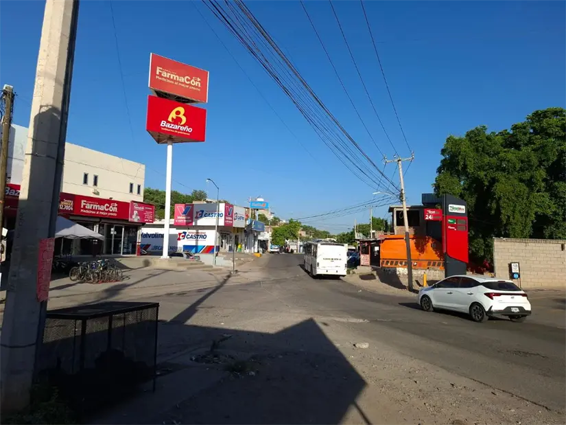 Florecimiento de negocios que forman la base del comercio local y del dinamismo económico en La Lima.