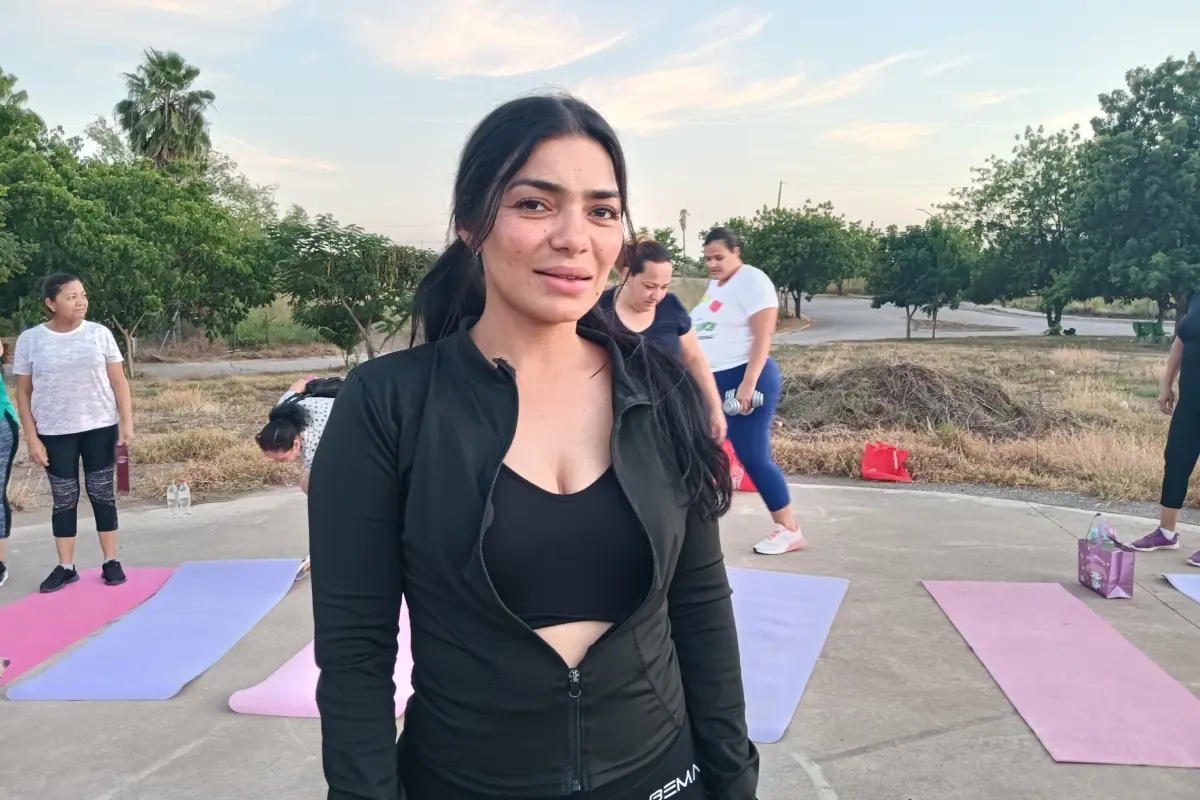 Las clases de fitness que imparte Laura Bernal cada martes y jueves en Valle del Agua, están diseñadas para fortalecer, reafirmar y tonificar el cuerpo. | Imágenes de Francisco Castro