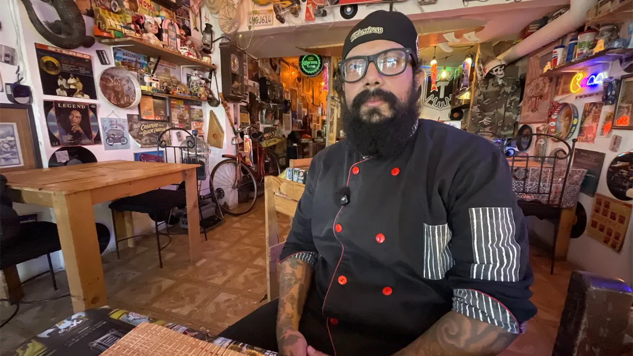 El chef Valentín Colín es el rostro detrás de Maneki Neko Sushi, uno de los secretos mejor escondidos del Centro de Culiacán. Fotos: Lino  Ceballos.