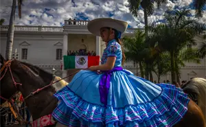 Culiacán celebra el 115 Aniversario de la Revolución Mexicana con desfile cívico y ascensos militares