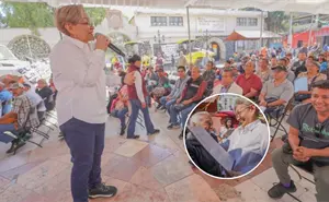 Los Reyes La Paz entrega más de 200 testamentos a bajo costo para adultos mayores