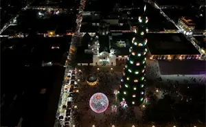 Feria del Árbol y Esfera de Chignahuapan 2025; cuándo inicia, boletos y qué artistas estarán