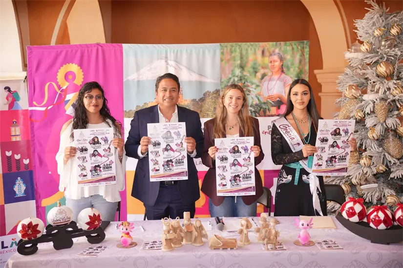 invitan a la Feria del Árbol y la Esfera de Chignahuapan 2025. Foto: Cortesía