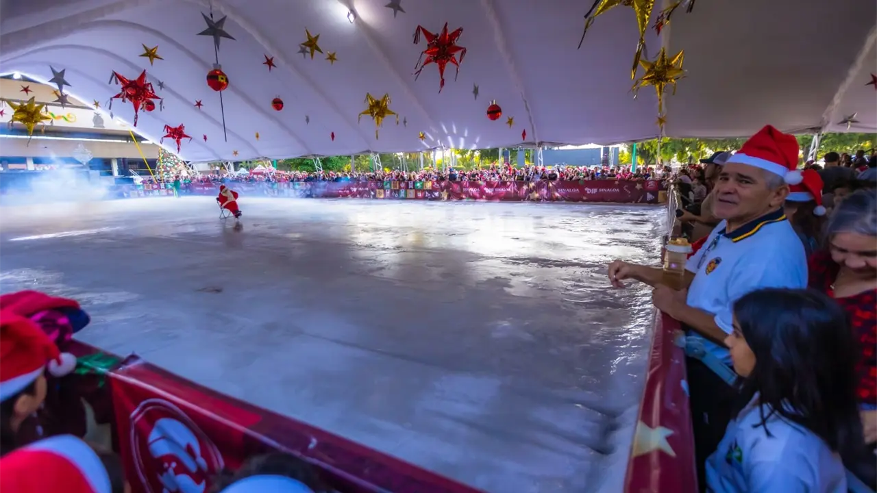 Culiacán se prepara para disfrutar nuevamente de su pista de hielo decembrina; el Gobierno de Sinaloa confirmó que estará abierta al público durante un mes, con acceso gratuito para toda la familia.