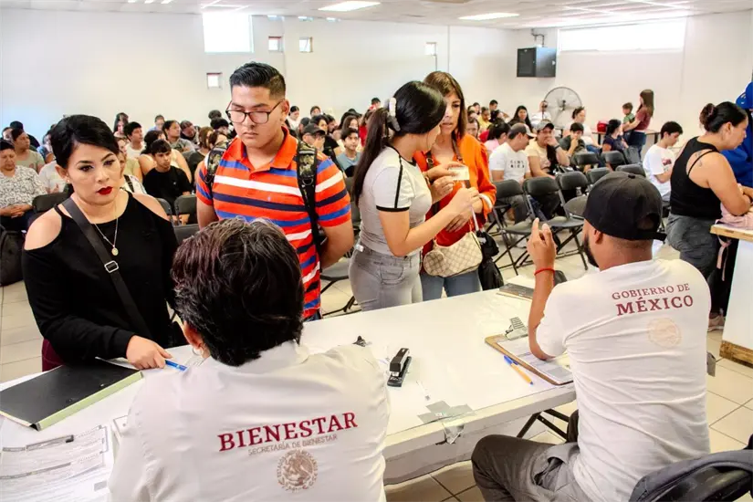 Requisitos para recoger la tarjeta de la Beca Benito Juárez en 2025. Foto: Cortesía