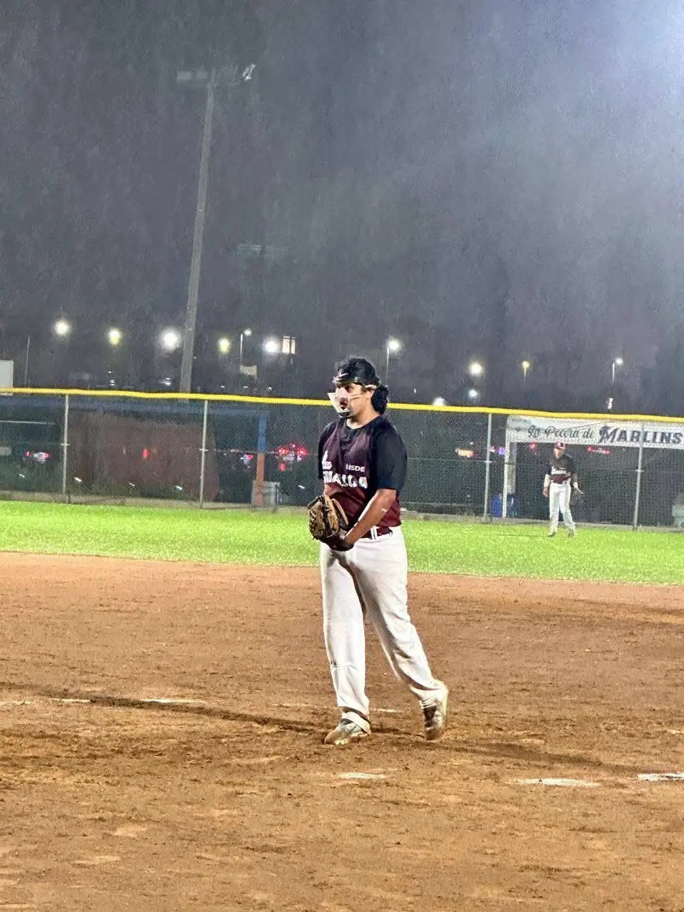 Valenzuela entrenando con determinación mientras se prepara para nuevos retos nacionales e internacionales.