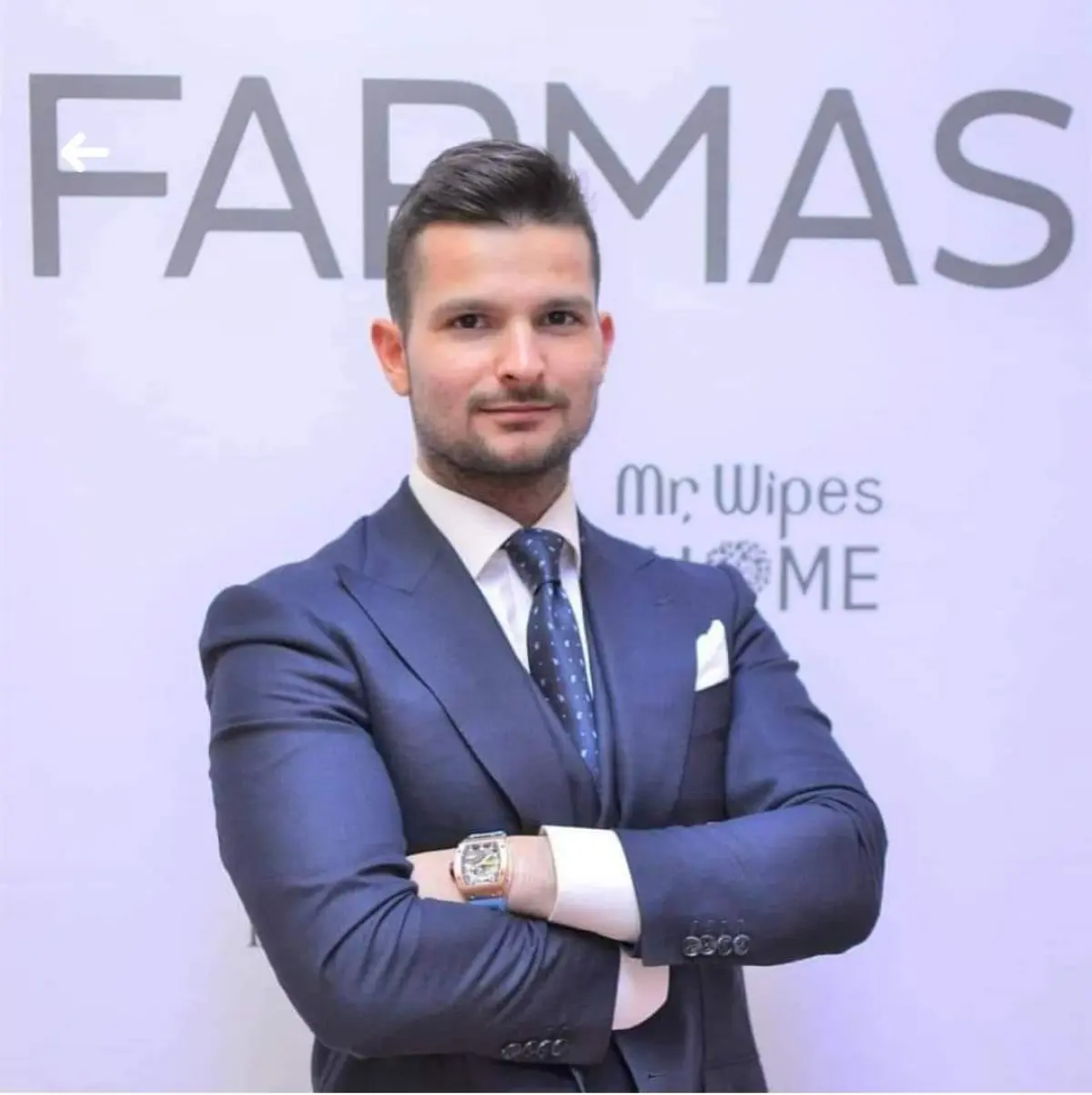 Sinan Tuna es el CEO y dueño de Farmasin en la actualidad. Foto: Especial