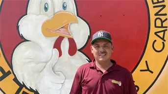 Francisco El Pochotillo trajo innovación y sabor con sus pollos y carne asada en Pradera Dorada