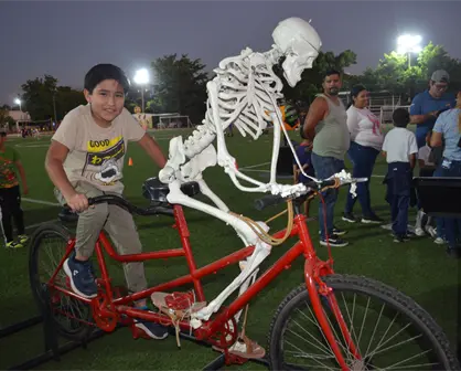 La ciencia ilumina la colonia Adolfo López Mateos en Culiacán: niños, jóvenes y adultos descubren, exploran y aprenden juntos