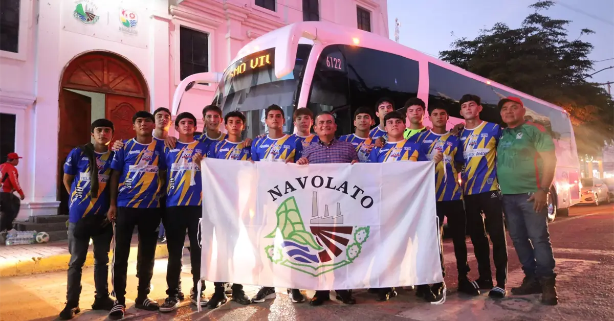 Futbolistas de Navolato viajan a León para poner en alto el nombre de Sinaloa