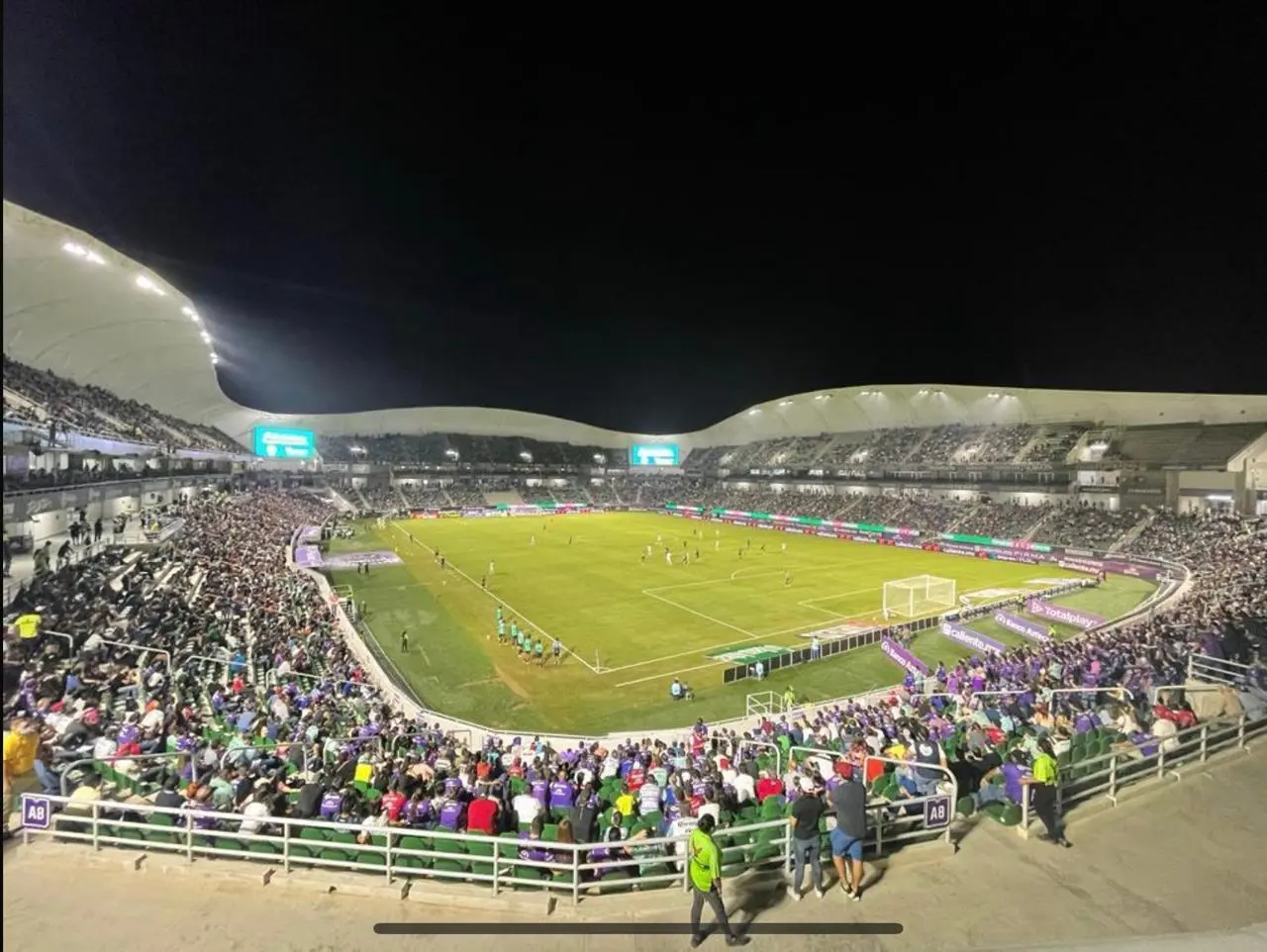 El estadio de futbol El Encanto ha detonado fuentes de empleo, desarrollo económico y mayor plusvalía en el sector Pradera Dorada de Mazatlán