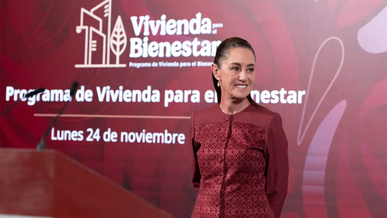 Claudia Sheinbaum anuncia más de un millón de viviendas y nuevos proyectos del Tren Interoceánico.