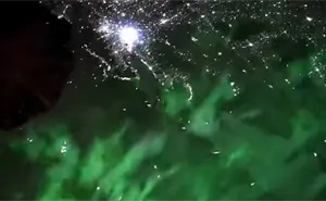 Así se ven las auroras boreales desde la órbita: el impresionante video de una astronauta de la NASA