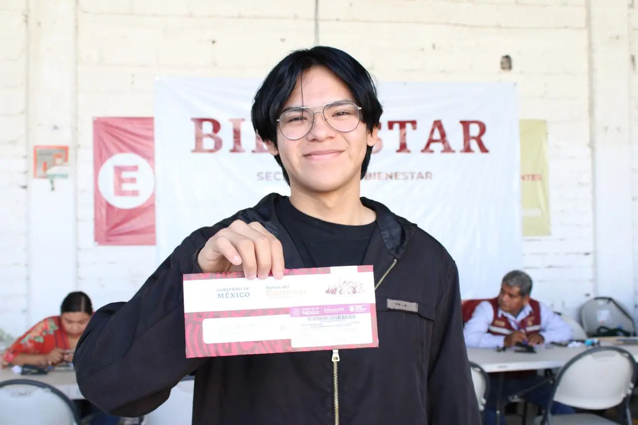 Esta es la fecha clave para recoger tu tarjeta de las Becas Bienestar en Guanajuato. Foto: Cortesía.
