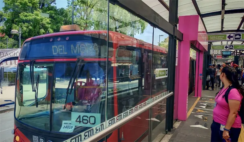 Mantente informado ante los cierres de estaciones del Metrobús en la CDMX. Foto: Cortesía.