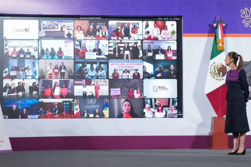 Claudia Sheinbaum durante el enlace con los 32 gobernadores.