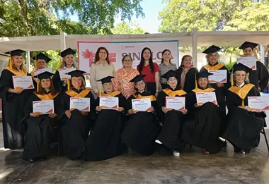 ¡Nunca es tarde para aprender! Adultos mayores culminan su diplomado en Ofimática en el DIF Palmito