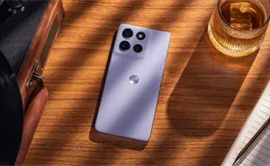 Celular de gama media de Motorola con potente batería de 6.720 mAh y está casi en remate