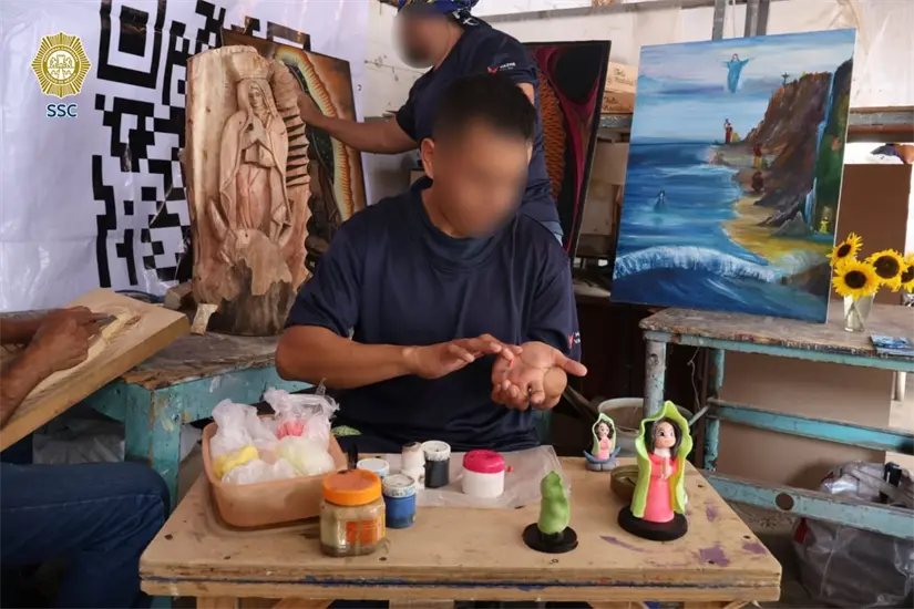 Personas privadas de la libertad producen artesanías guadalupanas para promover su reinserción social