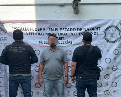 Marina y FGR detienen a presunto infractor por posesión ilícita de hidrocarburos en Nayarit