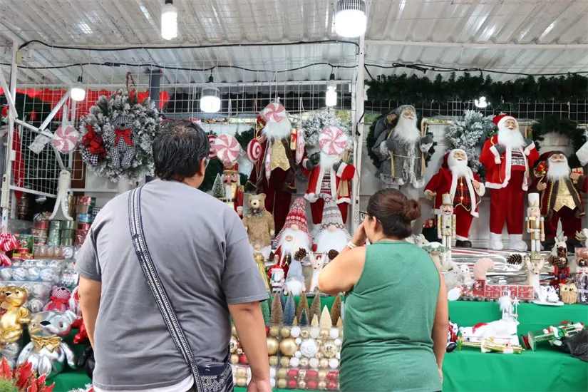 Ya comenzó la temporada de Tianguis Navideños en Guadalajara. Foto: Cortesía