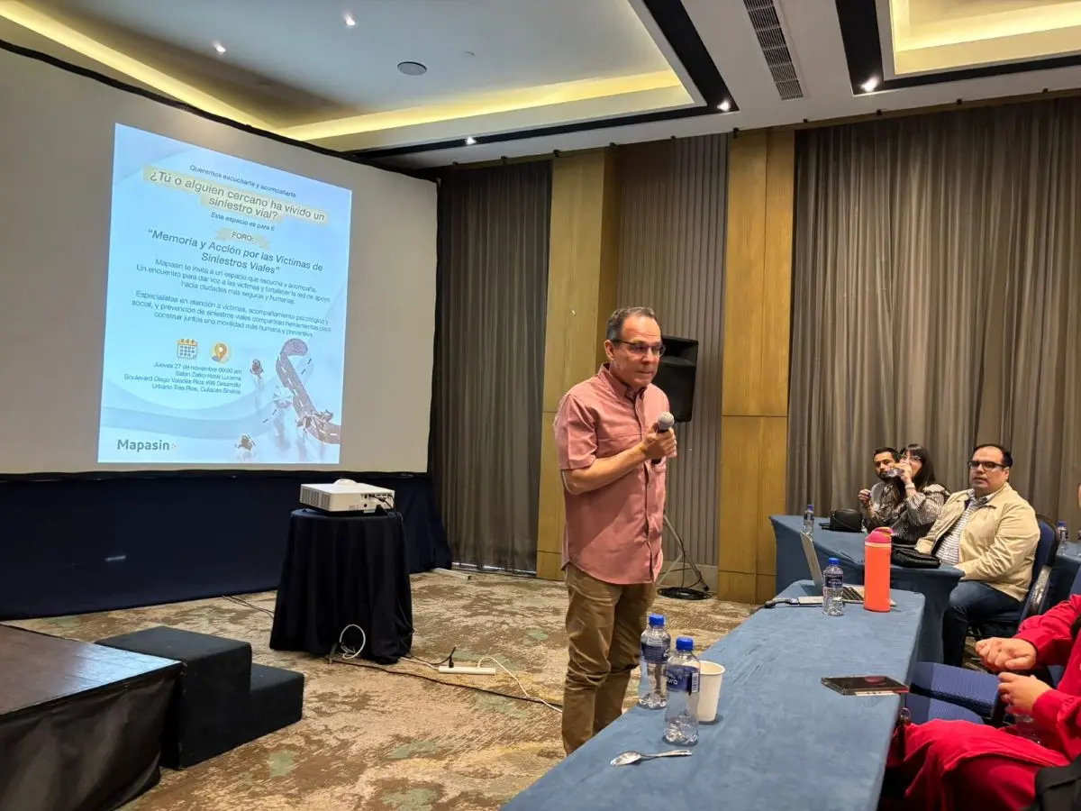 Autoridades, activistas y ciudadanía se unen en un llamado a frenar la normalización de los hechos viales y mejorar la infraestructura urbana durante el foro “Memoria y Acción por las Víctimas de Siniestros Viales”