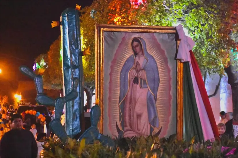 Cosalá brillará con miles de velas en su celebración más mágica del año