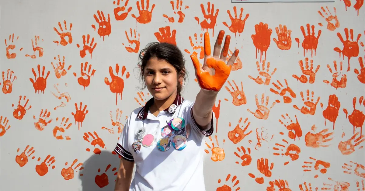 Manos naranjas, voces fuertes: comunidad participa en jornada de reflexión y apoyo en Culiacán