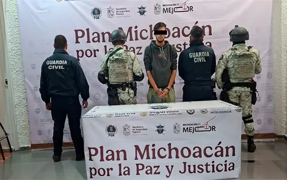 Detienen a siete personas y aseguran explosivos improvisados en Michoacán