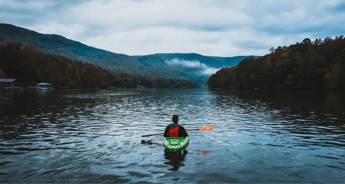Las mejores rutas en kayak para explorar Comondú, Baja California Sur, en 2025