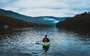 Las mejores rutas en kayak para explorar Comondú, Baja California Sur, en 2025