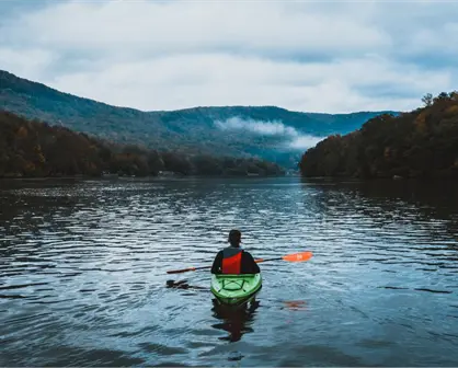 Las mejores rutas en kayak para explorar Comondú, Baja California Sur, en 2025