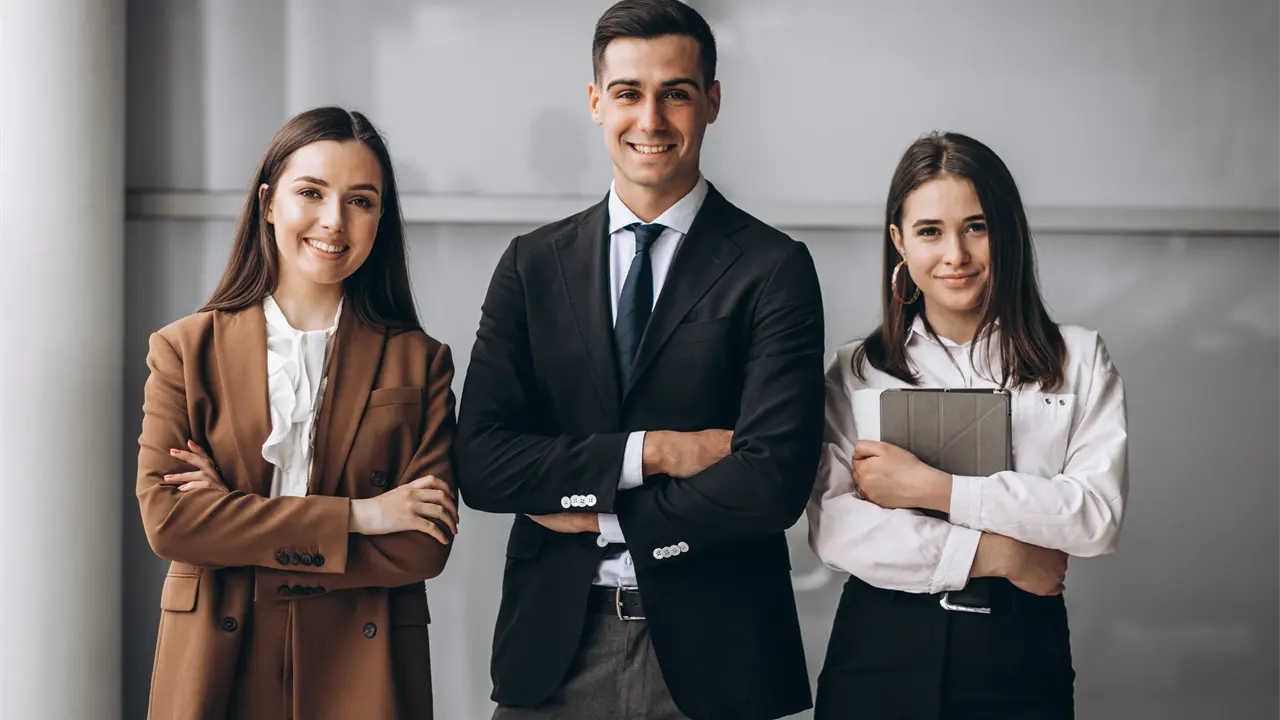 Estos son los puestos que se encuentran disponibles en la SEP. Foto: Freepik.