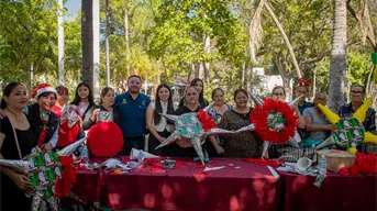 Vecinos de Culiacán elaboran piñatas en el “Piñatón” del Parque Revolución