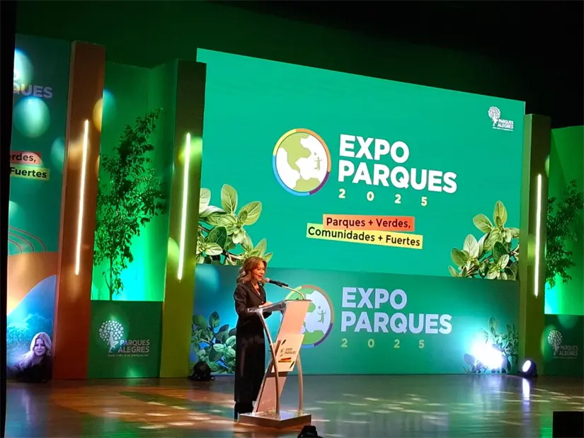 Lilia Carolina López Ceniceros presentó el Informe Anual 2025, destacando la fuerza de la participación ciudadana.