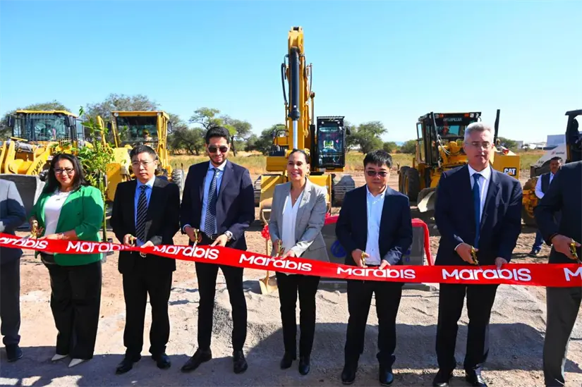 En el evento del arranque de la planta de Tongling. Foto: Cortesía