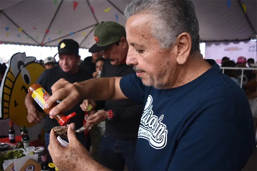 Se contó con 15 mil unidades de ostión para repartir. Foto: TBN