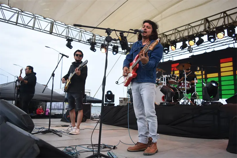 Las agrupaciones musicales armonizaron el ambiente. Foto: TBN