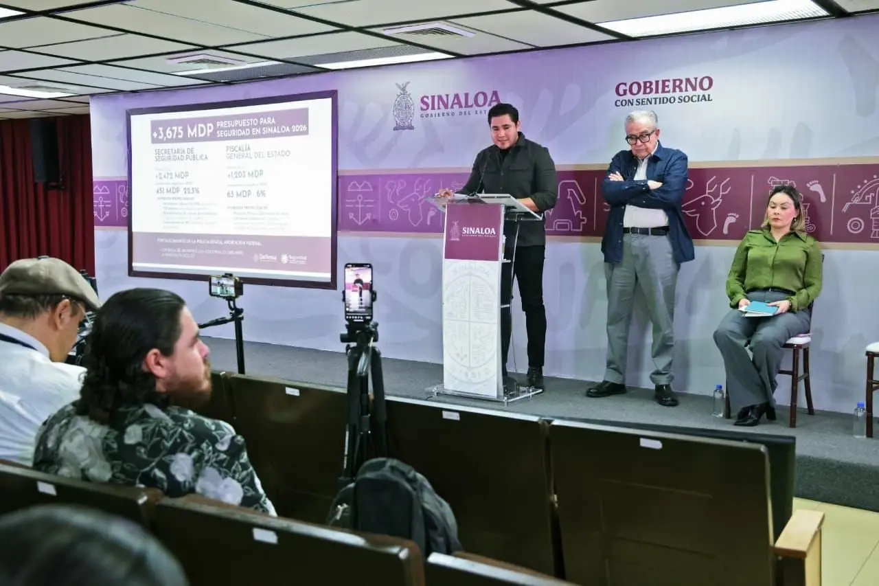 José Carlos Cárdenas Mellado, titular del SATES, anuncia la ampliación del programa “Ponte al Corriente” hasta el 31 de diciembre.